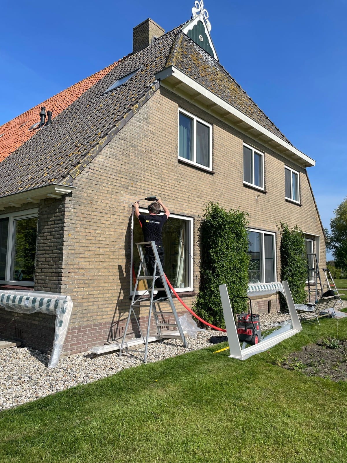 Markiezen bij een woning op een boerderij – foto 1